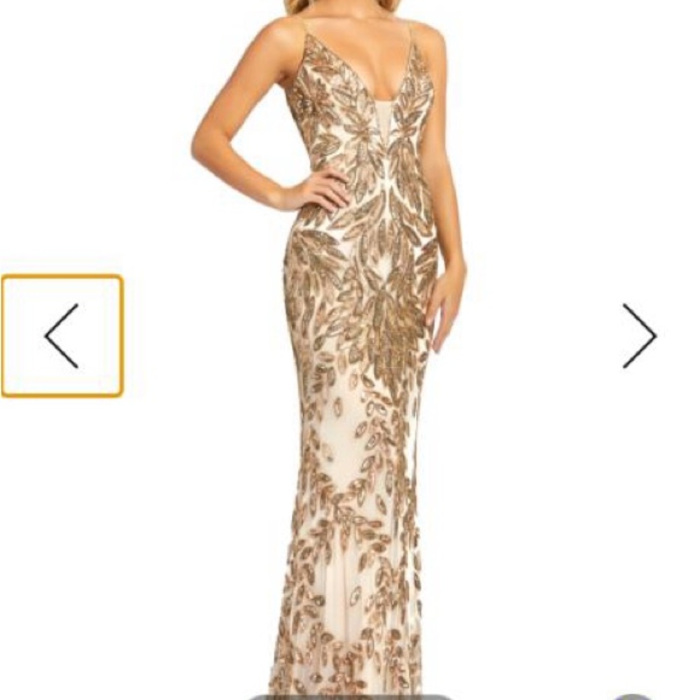 Mac Duggal
Embellished Leaf Evening Gown